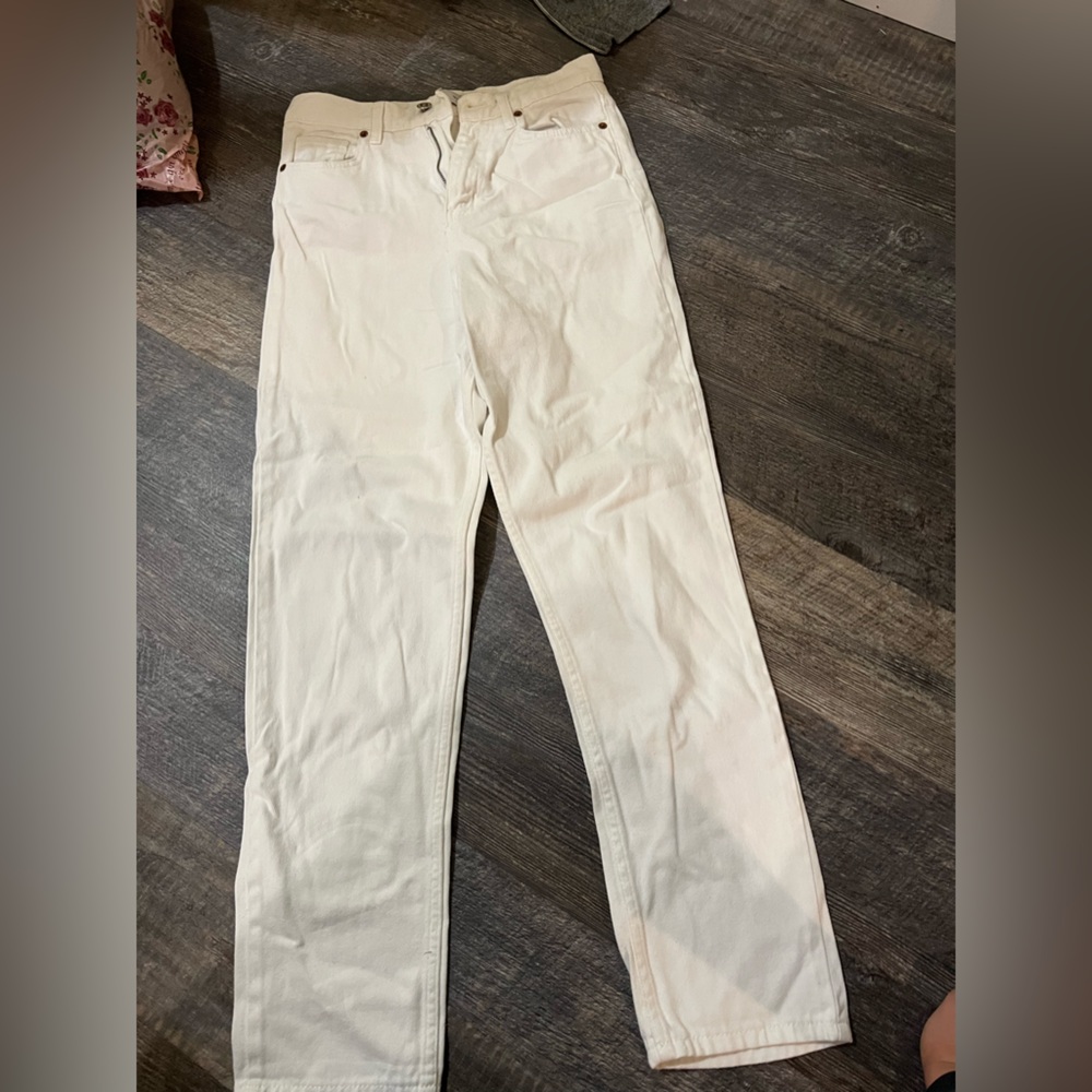 Zara mom Jean
